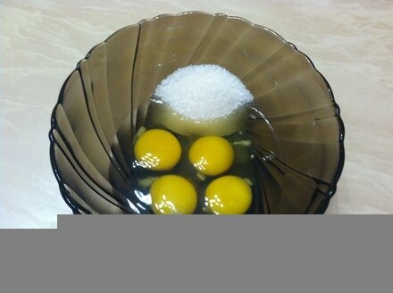 Приготовление рецепта Блинный пирог с яблоками и бананами шаг 2