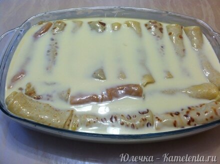 Приготовление рецепта Блинный пирог с яблоками и бананами шаг 18