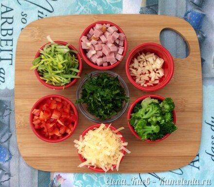 Приготовление рецепта Фриттата с ветчиной и овощами шаг 2