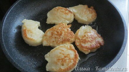 Приготовление рецепта Дрожжевые оладьи шаг 6