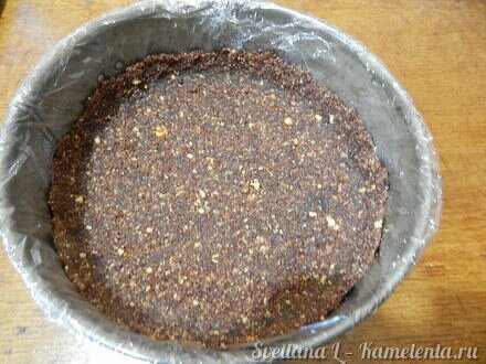 Приготовление рецепта Молочный торт с карамелью и шоколадом шаг 2