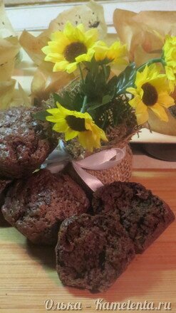 Приготовление рецепта Очень шоколадные маффины с кусочками бананов внутри шаг 12