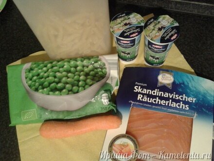 Приготовление рецепта Паста в сливочном соусе с лососем шаг 1