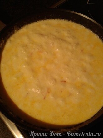 Приготовление рецепта Паста в сливочном соусе с лососем шаг 7