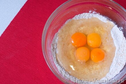 Приготовление рецепта Клафути с голубикой шаг 3