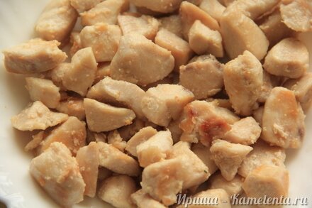 Приготовление рецепта Курица в орехово-чесночном соусе &quot;Сациви&quot; шаг 5