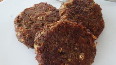 Рецепт Котлеты из зелёной чечевицы с кабачком