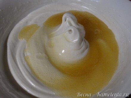 Приготовление рецепта Торт-суфле &quot;Цветочное облако&quot; шаг 16