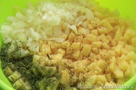 Приготовление рецепта Картофельная запеканка с фаршем в мультиварке шаг 2