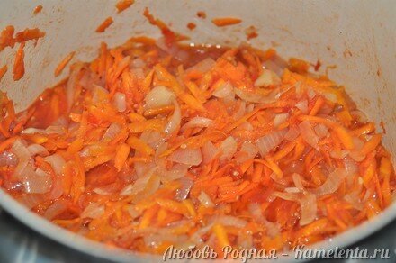 Приготовление рецепта Рассольник на зиму шаг 7