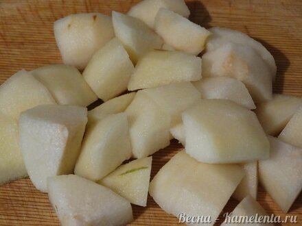 Приготовление рецепта Яблочно-грушевый пирог из запечённых мюсли шаг 7