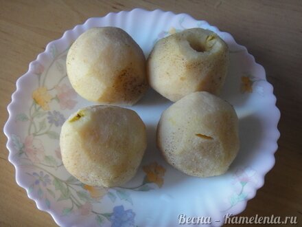 Приготовление рецепта Грушевые лодочки с пряником и халвой шаг 5