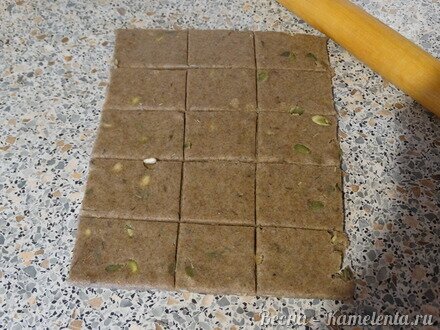 Приготовление рецепта Ржаные крекеры шаг 5