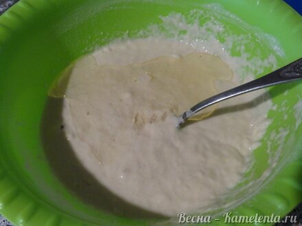 Приготовление рецепта Дрожжевые булочки &quot;слоёные&quot; с тыквенными семечками шаг 6