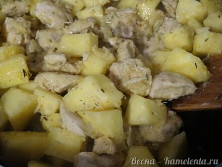 Приготовление рецепта Ананасовые лодочки с курочкой шаг 10