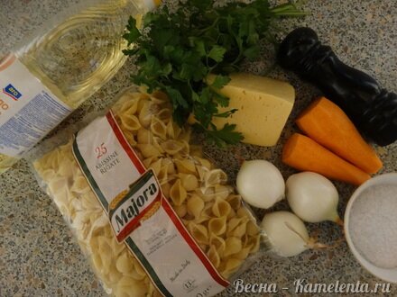 Приготовление рецепта Жареные макароны с сыром шаг 1