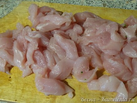 Приготовление рецепта Куриная грудка с брокколи шаг 3