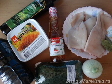 Приготовление рецепта Салат с кальмарами и корейской морковью шаг 1