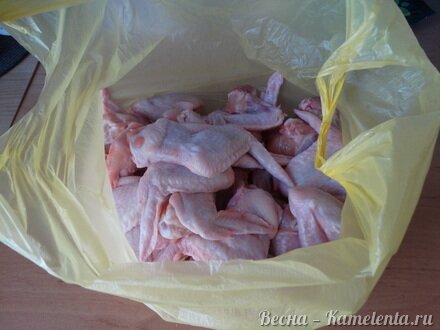 Приготовление рецепта Крылья куриные в хрустящей панировке шаг 2