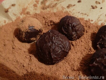 Приготовление рецепта Трюфели с апельсином и кардамоном шаг 6