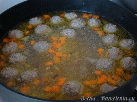 Приготовление рецепта Суп с клёцками и фрикадельками шаг 12