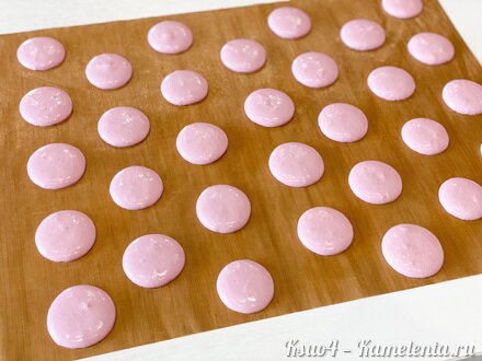 Приготовление рецепта Макарон клубничные на французской меренге шаг 4