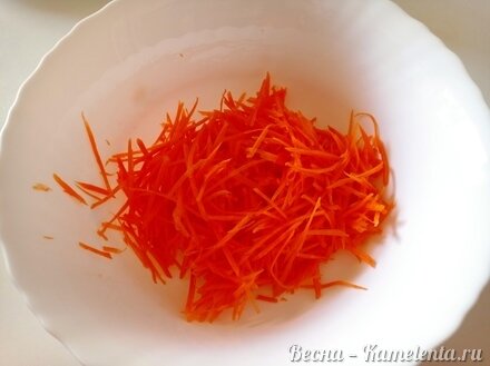 Приготовление рецепта Салат с курицей и фасолью шаг 3