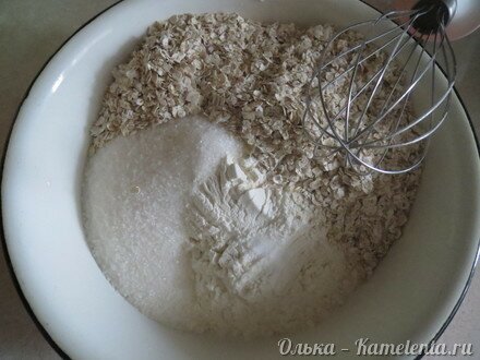 Приготовление рецепта Овсяный крамбл с ягодами шаг 2