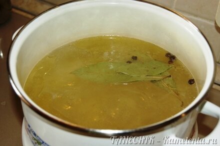 Приготовление рецепта Летний борщ без свеклы с помидорами шаг 2