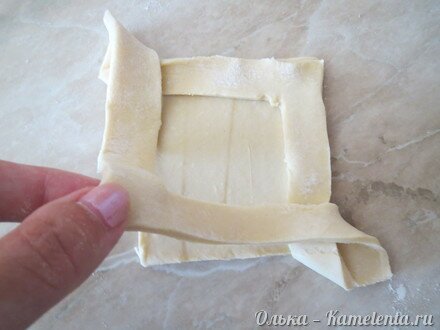 Приготовление рецепта Быстрые слойки с рикоттой и персиками шаг 8