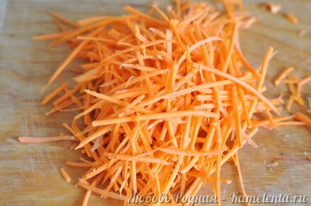 Приготовление рецепта Кабачки по -корейски шаг 5