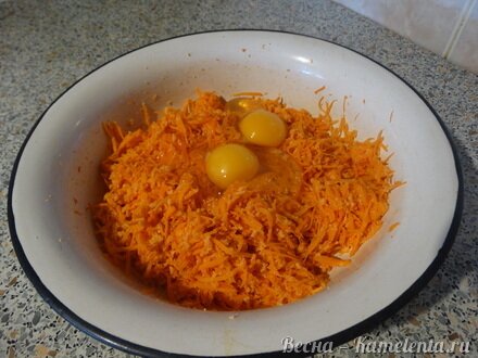 Приготовление рецепта Морковные биточки шаг 5