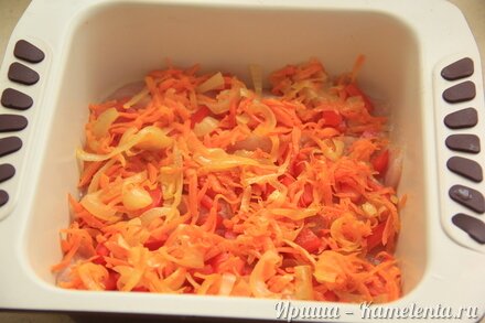 Приготовление рецепта Запеченная курица с картофелем под сырной корочкой шаг 9