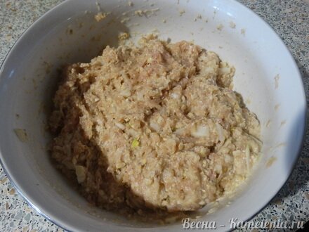 Приготовление рецепта Куриные биточки с овсяными хлопьями шаг 7