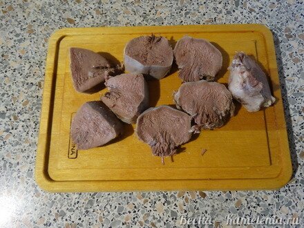 Приготовление рецепта Язычок в остром соусе с гарниром из стручковой фасоли. шаг 2