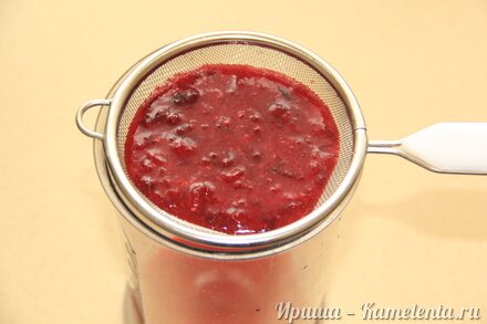 Приготовление рецепта Клюквенный муссовый десерт шаг 3